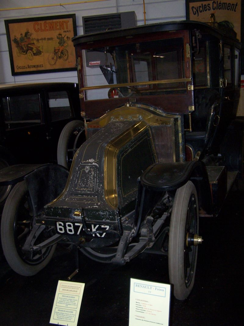 Renault Freres z roku 1912 (V4 o výkone 16 koní)