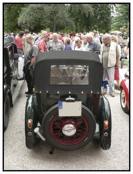 Wolseley_Swallow_02