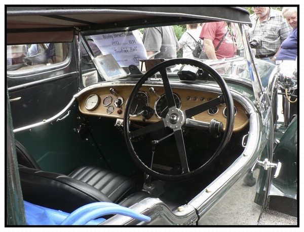 Wolseley_Swallow_03