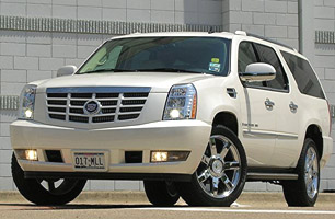 Cadillac Escalade III.