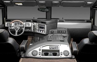 Hummer interiér