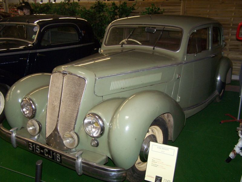 Salmson S4E (automobil sa začal vyrábať už v roku 1937 (preto som ho zaradil ešte v predvojnových vozoch), ale tento kus je z roku 1948)